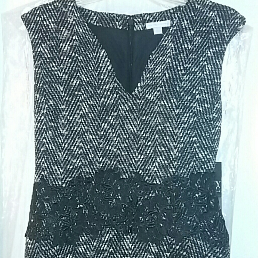 (NEW) Newyork and company Dress - Picture 3 of 8